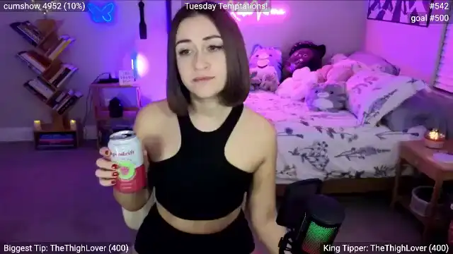 Katieverona96 – Myfreecams Recorded Cam Show – 2025-10-17 16:25:55