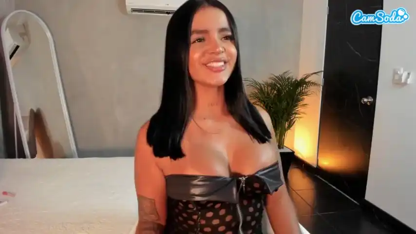Lauracriistina – Camsoda Recorded Cam Show – 2026-03-23 00:46:33