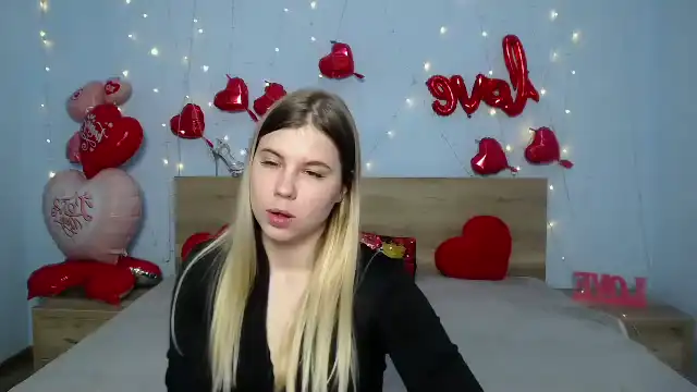 Stella-bordone – Flirt4free Recorded Cam Show – 2025-12-04 01:16:10