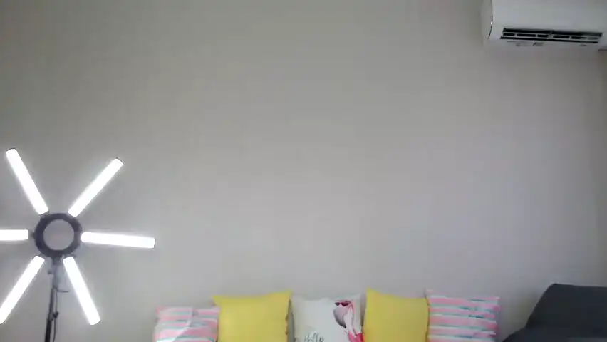 Melodytores – Amateur.tv Recorded Cam Show – 2026-04-15 22:45:35