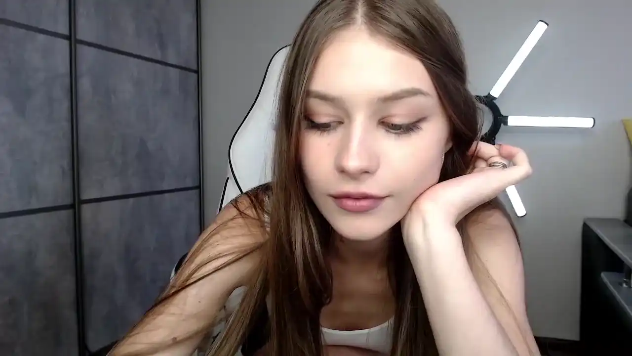 Melodytores – Amateur.tv Recorded Cam Show – 2025-03-18 11:47:11