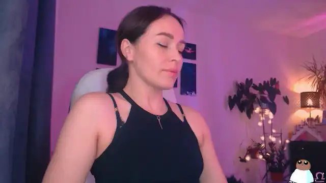 Nightbrew – Myfreecams Recorded Cam Show – 2025-12-17 23:58:03