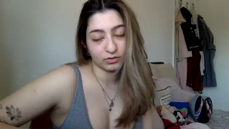 Sexystellauk – Streamate Recorded Cam Show – 2025-05-25 03:42:50
