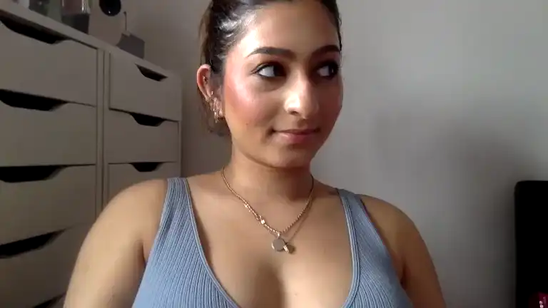 Sexystellauk – Streamate Recorded Cam Show – 2025-09-02 17:03:00