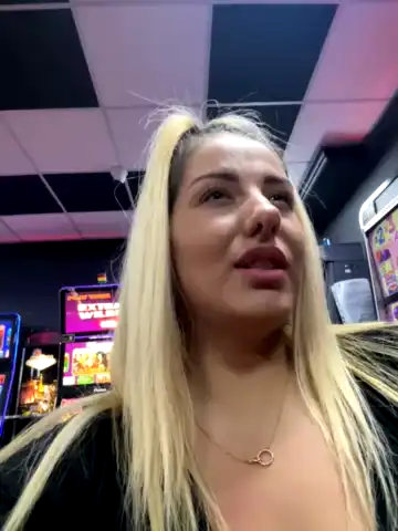 Darlineblair – Stripchat Recorded Cam Show – 2025-05-29 04:32:43