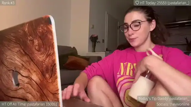 Helloviv – Myfreecams Recorded Cam Show – 2025-12-05 00:40:07