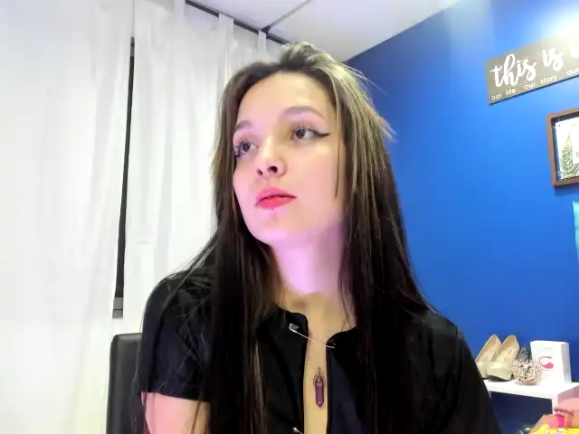 Sarahgood – Xlovecam Recorded Cam Show – 2026-01-19 12:53:56