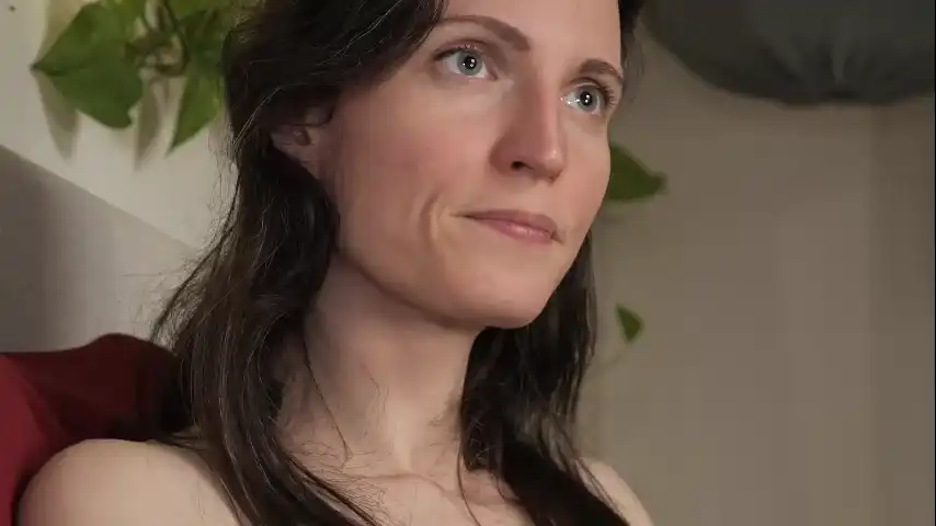 Yulladao – Chaturbate Recorded Cam Show – 2025-12-11 15:30:47