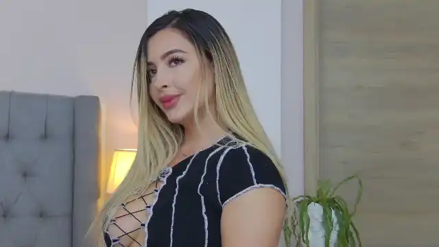 Alessia-miller – Flirt4free Recorded Cam Show – 2025-06-04 23:15:02