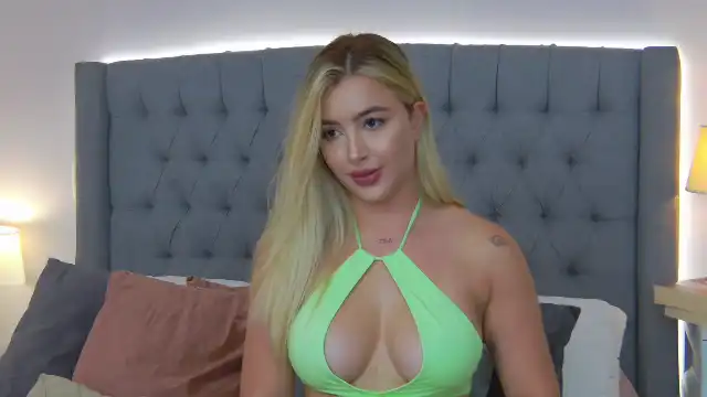 Alessia-miller – Flirt4free Recorded Cam Show – 2025-05-15 10:42:33