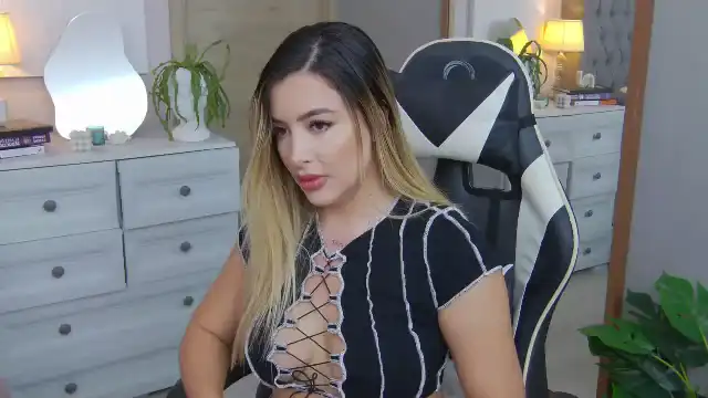 Alessia-miller – Flirt4free Recorded Cam Show – 2026-07-21 21:47:36