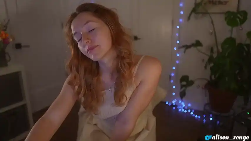 Alisonrouge – Chaturbate Recorded Cam Show – 2026-06-13 12:13:12
