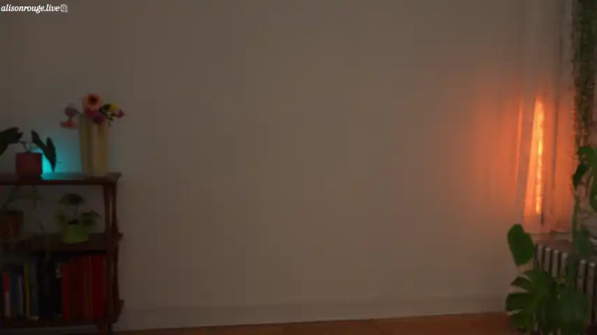 Alisonrouge – Chaturbate Recorded Cam Show – 2025-09-30 21:00:15