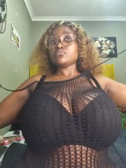 Bustygoddess32 – Stripchat Recorded Cam Show – 2026-04-11 16:04:27