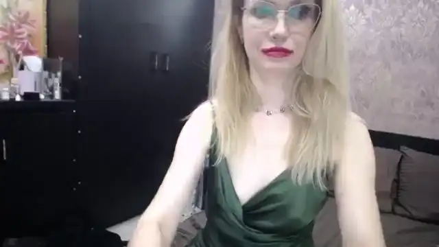 Brilliant77 – Myfreecams Recorded Cam Show – 2025-09-08 17:18:08