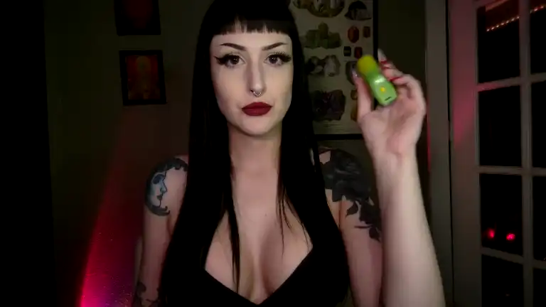 Goddesssagewynter – Streamate Recorded Cam Show – 2026-05-04 02:33:08