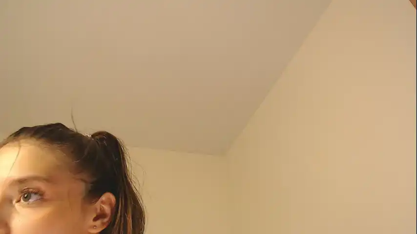 Lesi_moon – Chaturbate Recorded Cam Show – 2025-12-22 18:13:04