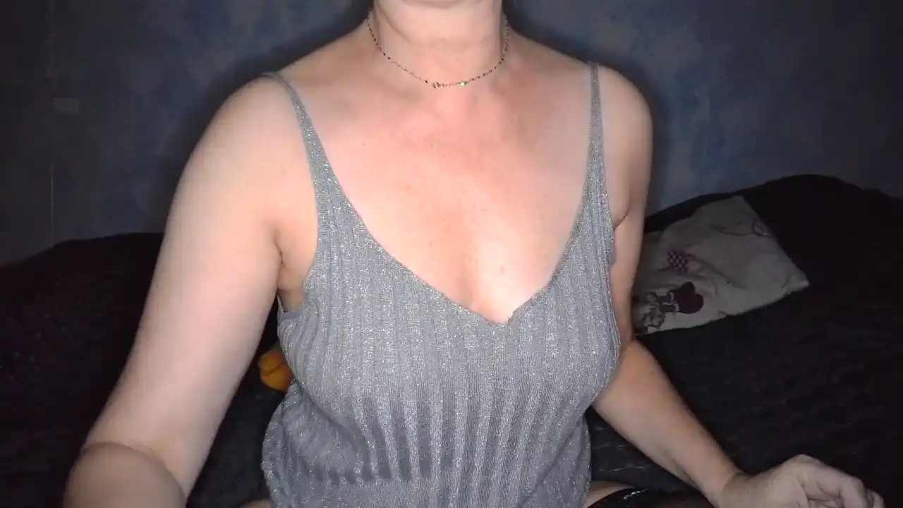 Milfetka_su_ – Showup Recorded Cam Show – 2025-04-02 20:18:22