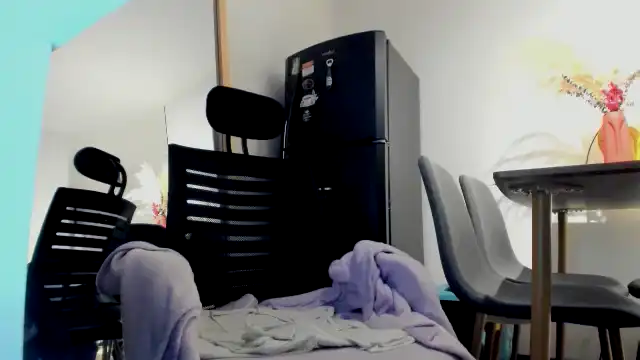 Sarahcherry – Myfreecams Recorded Cam Show – 2026-01-11 01:54:21