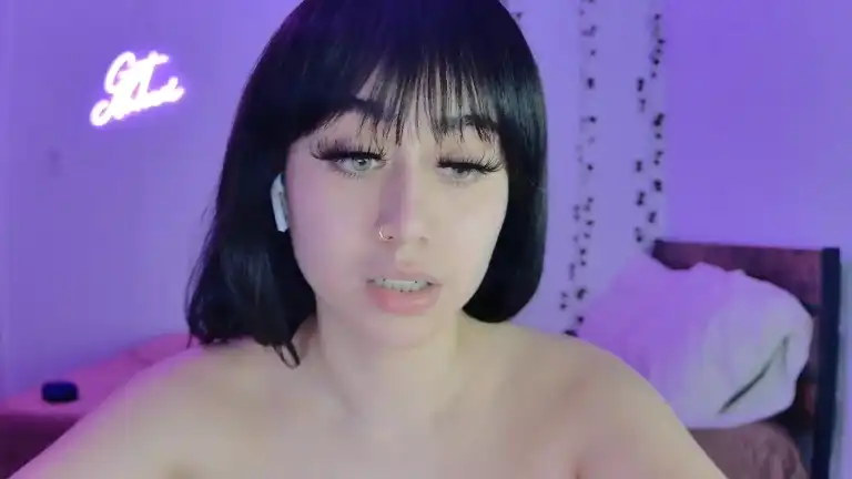 Realreinaperez111 – Streamate Recorded Cam Show – 2025-12-18 16:38:25