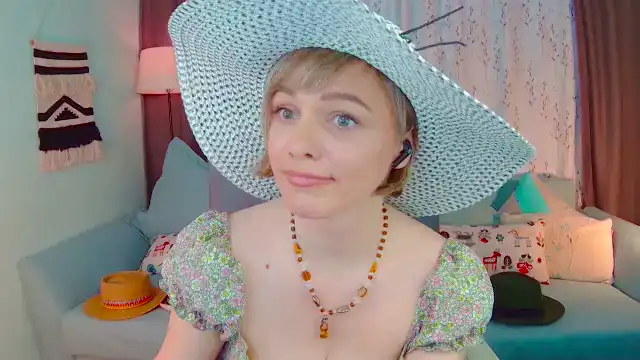 Sweetdazzle – Myfreecams Recorded Cam Show – 2025-11-22 11:39:20